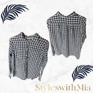 Blue and White Plaid Top (Thinner perfect for layering)